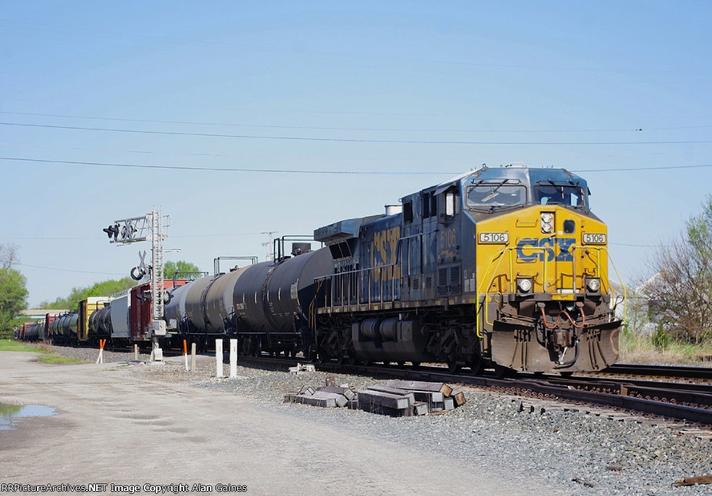 BNSF C44-9W 5106